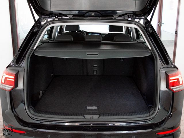 VOLKSWAGEN Golf usata, con Sensori di parcheggio posteriori