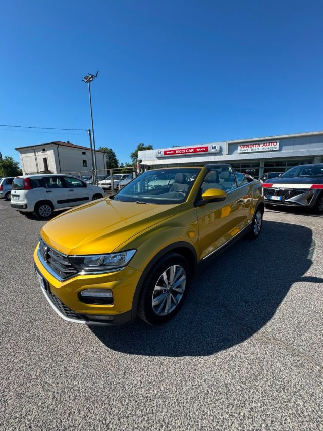 VOLKSWAGEN T-Roc usata, con Airbag