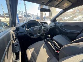 HYUNDAI i20 usata, con Chiusura centralizzata