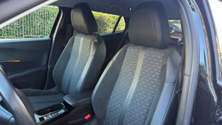 PEUGEOT 2008 usata, con Cruise Control