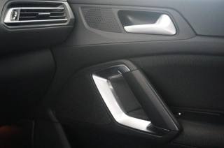 PEUGEOT 308 usata, con Bluetooth