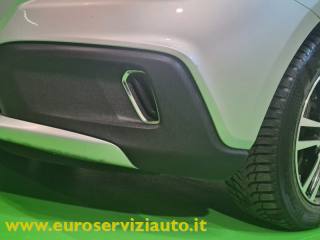 VOLVO V40 Cross Country usata 44