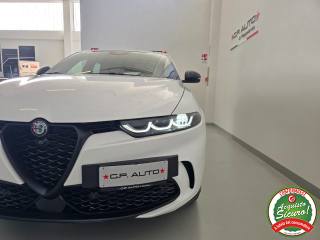 ALFA ROMEO Tonale usata, con Hill holder