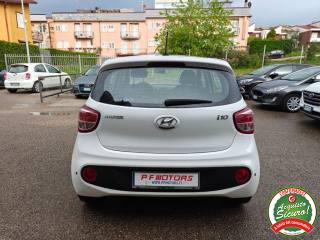 HYUNDAI i10 usata, con Airbag Passeggero
