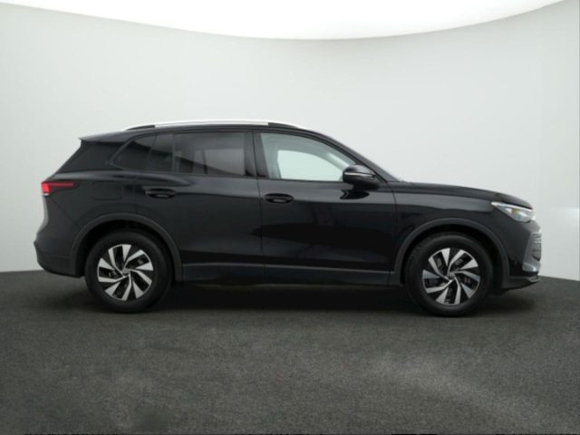 VOLKSWAGEN Tiguan usata, con Sedili riscaldati