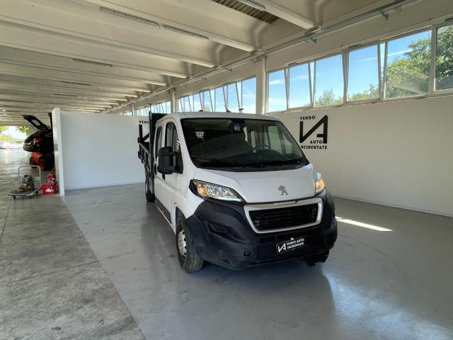 PEUGEOT Boxer usata, con ABS