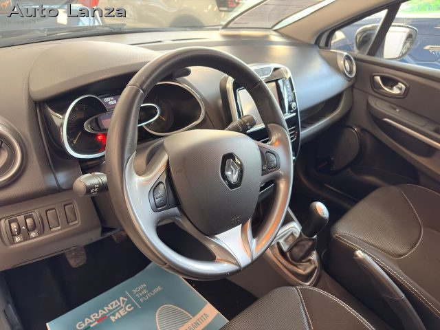 RENAULT Clio usata, con Controllo automatico clima