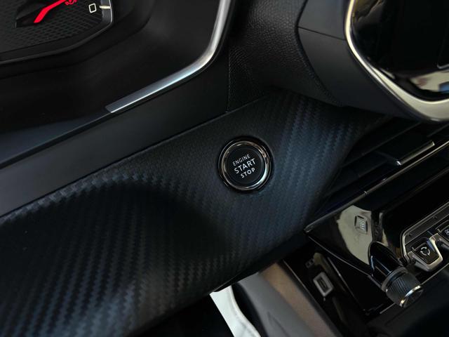 PEUGEOT 2008 usata, con Controllo trazione