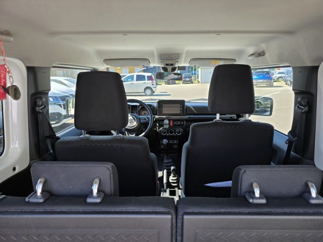 SUZUKI Jimny usata, con Gancio traino