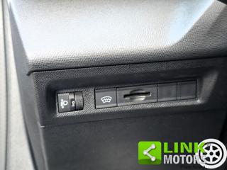 PEUGEOT 308 usata, con Servosterzo