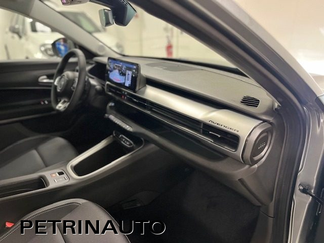JEEP Avenger usata, con Autoradio digitale