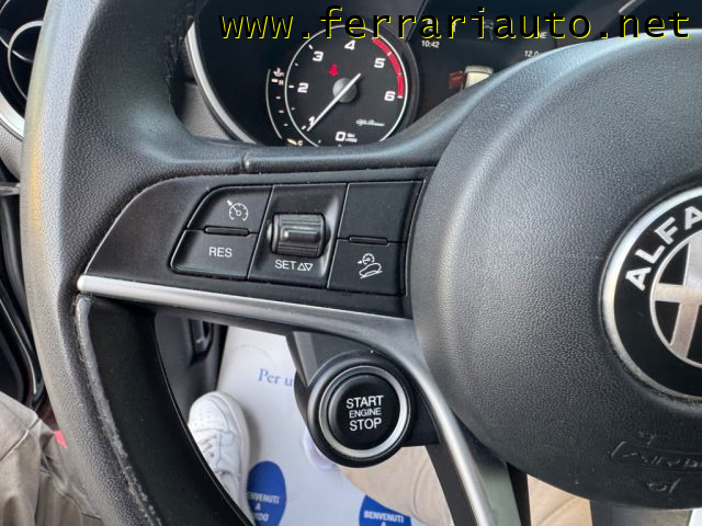 ALFA ROMEO Stelvio usata, con Interni in pelle