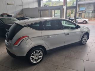 LANCIA Delta usata, con Airbag laterali