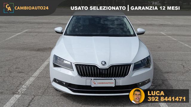 SKODA Superb usata, con Controllo trazione