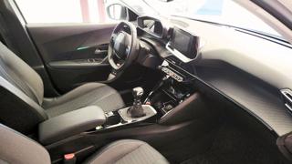 PEUGEOT 2008 usata, con Boardcomputer