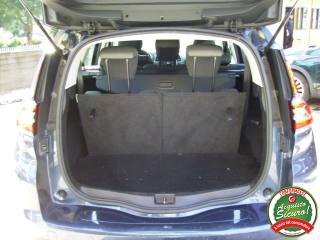 RENAULT Grand Scenic usata, con Specchietti laterali elettrici