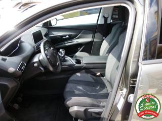 PEUGEOT 3008 usata, con Chiusura centralizzata
