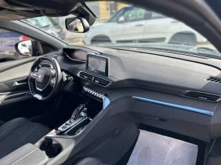 PEUGEOT 3008 usata, con Luci diurne LED