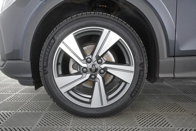 AUDI Q2 usata 8