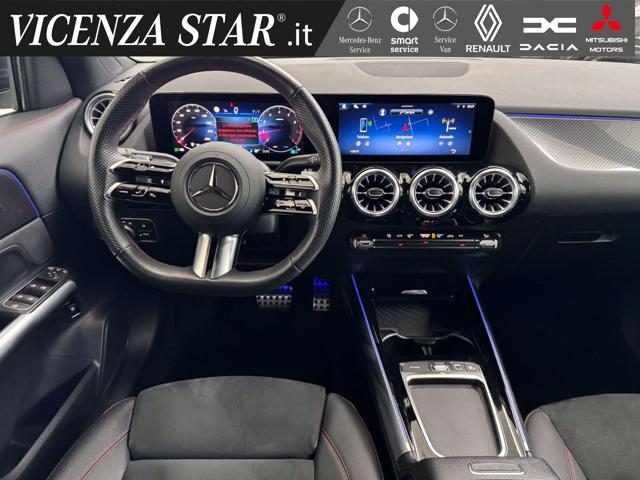 MERCEDES-BENZ GLA 180 usata, con Cerchi in lega