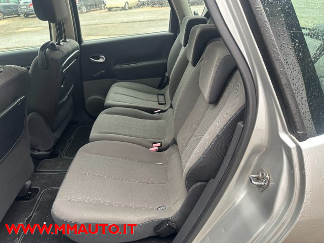 RENAULT Scenic usata, con Autoradio