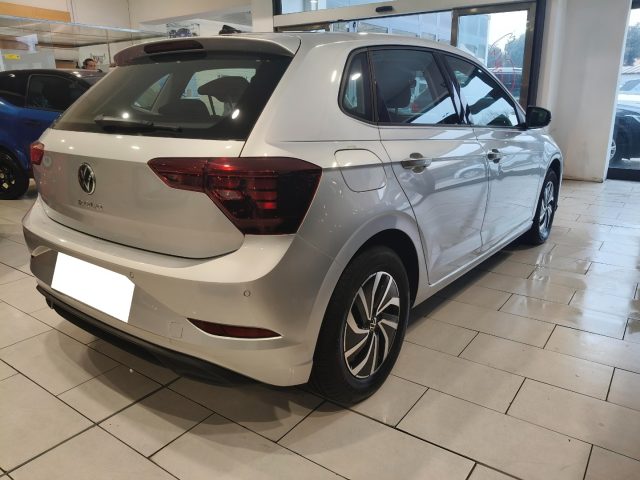 VOLKSWAGEN Polo usata, con Autoradio