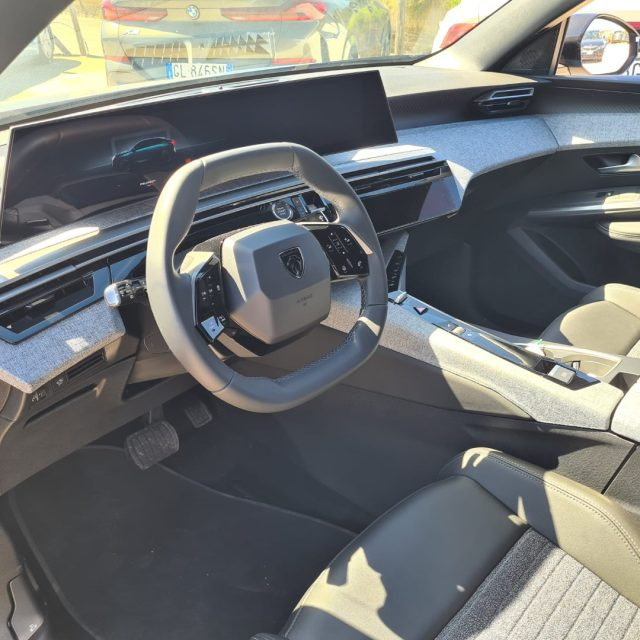 PEUGEOT 3008 usata, con Controllo elettronico della corsia