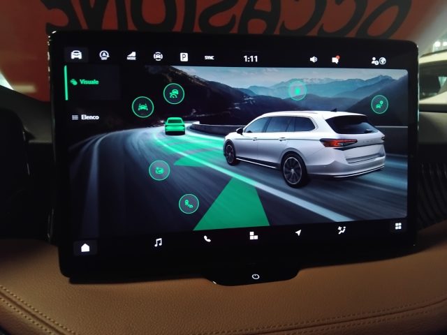 SKODA Superb usata, con Cruise Control