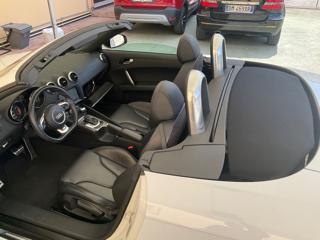 AUDI TT usata, con Autoradio