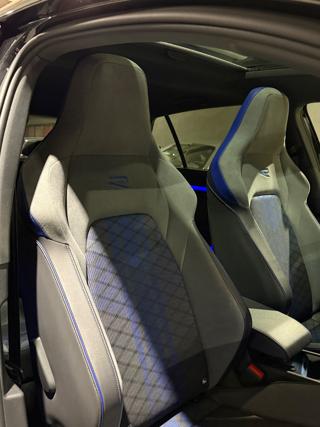 VOLKSWAGEN Golf R usata, con Cronologia tagliandi