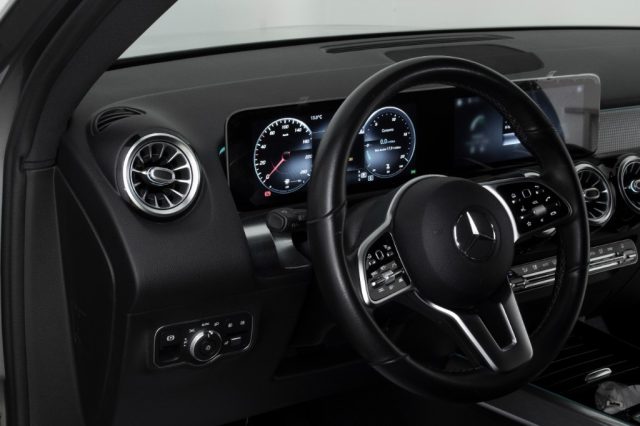 MERCEDES-BENZ GLB 200 usata, con Airbag Passeggero