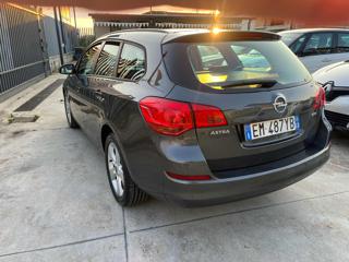 OPEL Astra usata, con Servosterzo