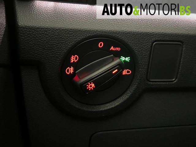 VOLKSWAGEN T-Cross usata, con Volante in pelle