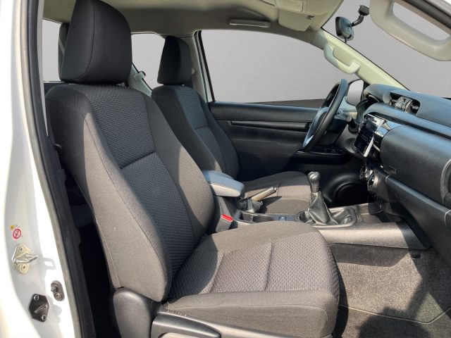 TOYOTA Hilux usata, con Trazione integrale
