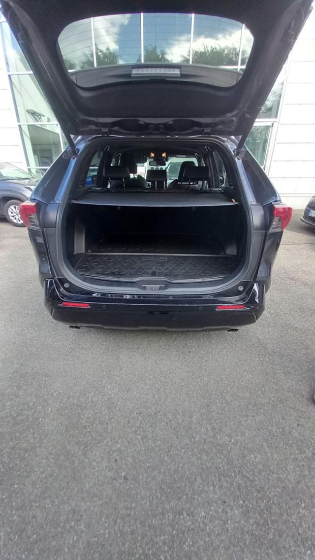 TOYOTA RAV 4 MY23 usata, con Park Distance Control