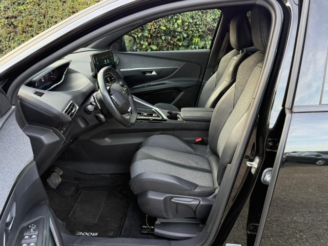 PEUGEOT 3008 usata, con Chiusura centralizzata