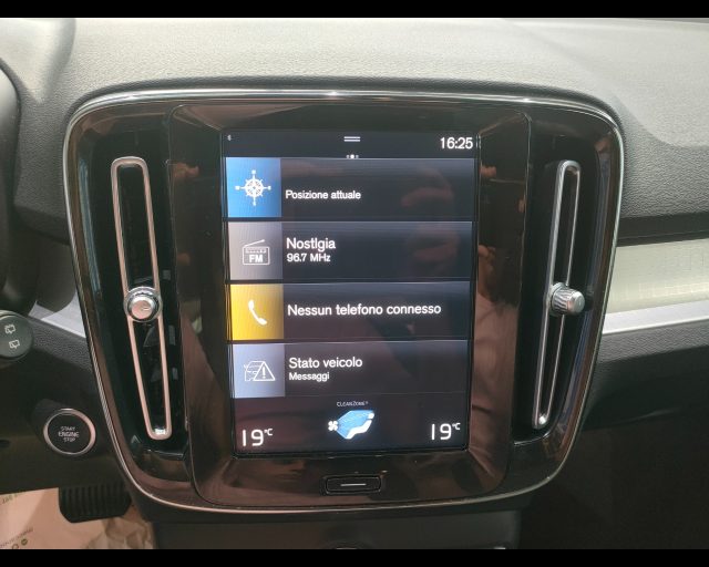 VOLVO XC40 usata, con ESP