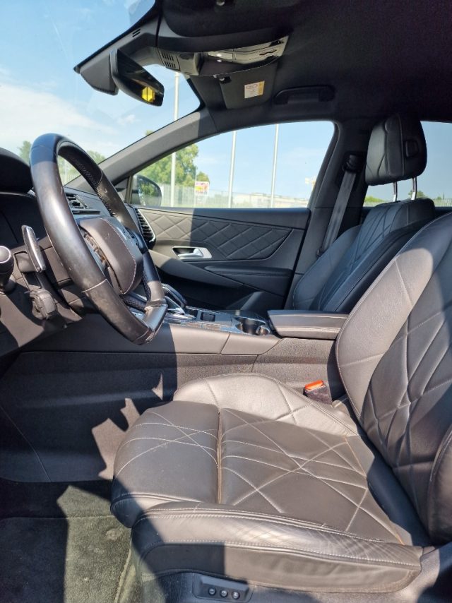 DS AUTOMOBILES DS 7 Crossback usata, con Sensore di luce