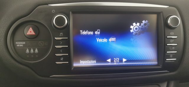 TOYOTA Yaris usata 55