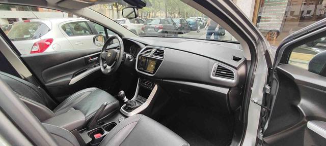 SUZUKI S-Cross usata, con Volante in pelle