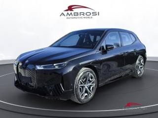 BMW iX xDrive40 Pacchetto Sportivo Edition Signature