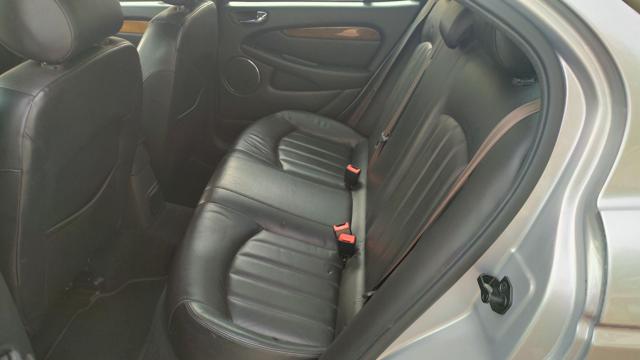 JAGUAR X-Type usata, con Fendinebbia