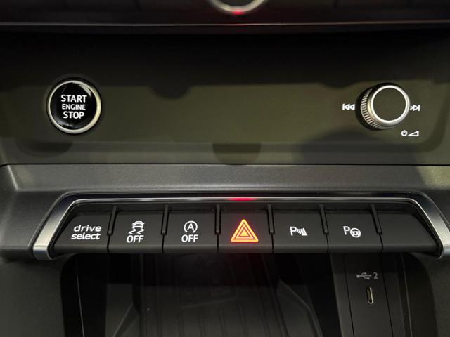 AUDI Q3 usata, con Portellone posteriore elettrico
