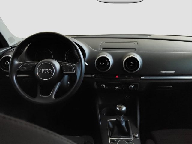 AUDI A3 usata 11