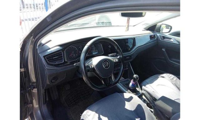 VOLKSWAGEN Polo usata, con Autoradio