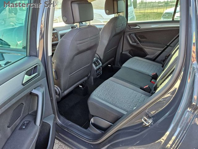 VOLKSWAGEN Tiguan usata, con ESP