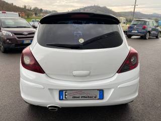 OPEL Corsa usata, con Autoradio