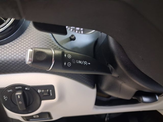 MERCEDES-BENZ A 180 usata, con Cruise Control