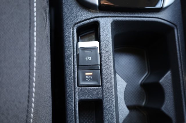 VOLKSWAGEN T-Roc usata 140