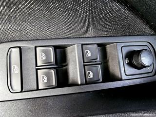 SKODA Kamiq usata, con Sedile posteriore sdoppiato